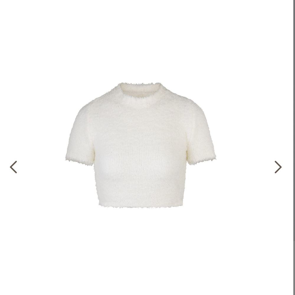 Cozy knit cropped tee